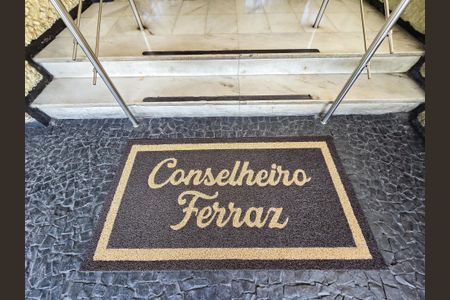 Apartamento para alugar com 65m², 2 quartos e 1 vagaHall social