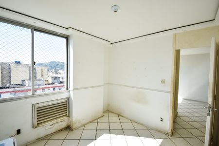 Quarto 2 de apartamento para alugar com 2 quartos, 65m² em Lins de Vasconcelos, Rio de Janeiro