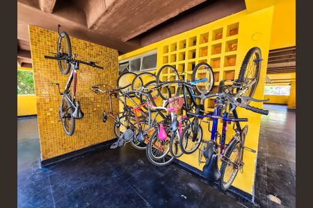 Apartamento para alugar com 65m², 2 quartos e 1 vagaÁrea comum