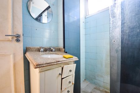 Apartamento para alugar com 65m², 2 quartos e 1 vagaBanheiro