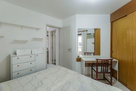 Apartamento para alugar com 75m², 1 quarto e 1 vaga Apartamento para alugar com 75m², 1 quarto e 1 vagaQuarto