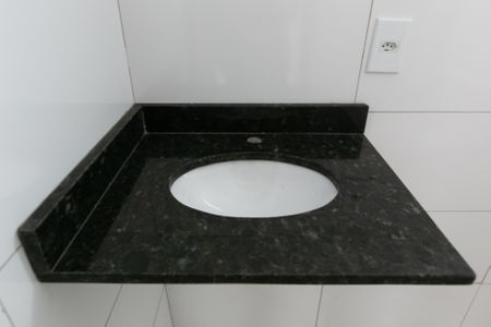 Apartamento à venda com 44m², 2 quartos e 1 vaga Apartamento à venda com 44m², 2 quartos e 1 vagaBanheiro - Detalhe