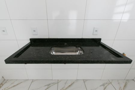 Apartamento à venda com 44m², 2 quartos e 1 vaga Apartamento à venda com 44m², 2 quartos e 1 vagaCozinha - Pia