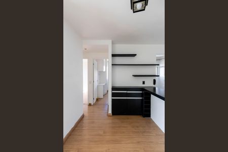 Sala de apartamento à venda com 2 quartos, 58m² em Vila Buarque, São Paulo