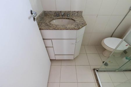 Apartamento à venda com 58m², 2 quartos e 1 vagaBanheiro Social