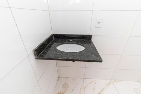 Apartamento à venda com 43m², 2 quartos e sem vagaBanheiro