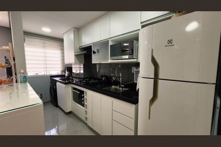 Apartamento à venda com 48m², 2 quartos e 1 vagaCozinha e Área de Serviço