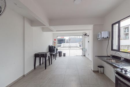 Studio à venda com 25m², 1 quarto e sem vaga Studio à venda com 25m², 1 quarto e sem vagaÁrea comum - Salão de festas