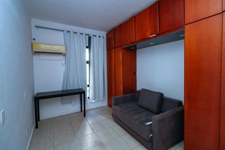 Apartamento à venda com 149m², 4 quartos e 2 vagasQuarto 4