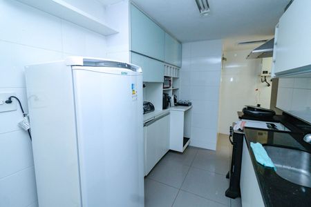Apartamento à venda com 149m², 4 quartos e 2 vagasCozinha