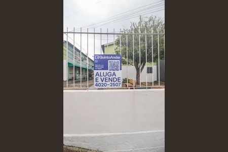 Casa à venda com 42m², 2 quartos e 1 vaga Casa à venda com 42m², 2 quartos e 1 vagaPlaca