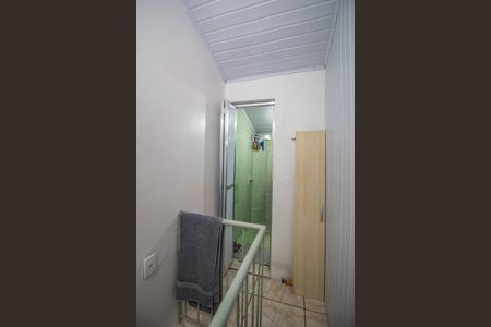 Casa à venda com 42m², 2 quartos e 1 vaga Casa à venda com 42m², 2 quartos e 1 vagaCorredor