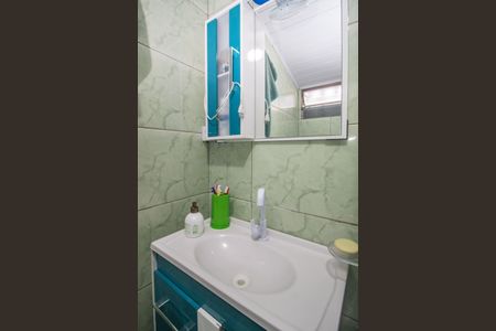 Casa à venda com 42m², 2 quartos e 1 vaga Casa à venda com 42m², 2 quartos e 1 vagaBanheiro Social