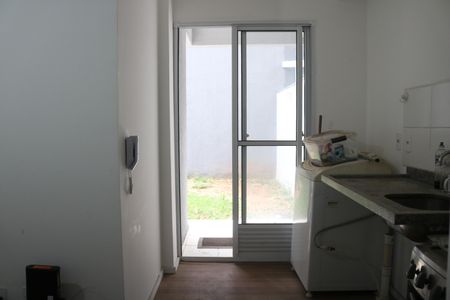 Sala/Cozinha de apartamento à venda com 2 quartos, 33m² em Água Branca, São Paulo