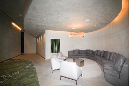 Studio à venda com 60m², 1 quarto e 1 vaga Studio à venda com 60m², 1 quarto e 1 vagaHall social