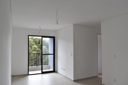 Sala de apartamento para alugar com 3 quartos, 60m² em Santa Cândida, Curitiba