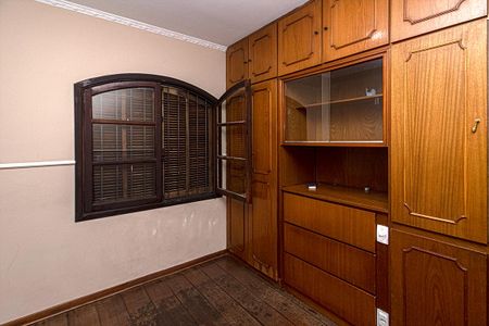 Casa à venda com 180m², 3 quartos e 2 vagasQuarto 2