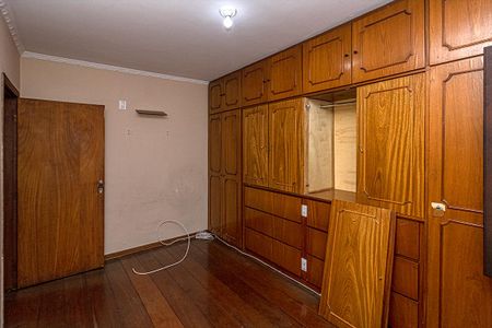 Casa à venda com 180m², 3 quartos e 2 vagasQuarto 3