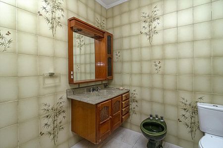 Casa à venda com 180m², 3 quartos e 2 vagasBanheiro Social