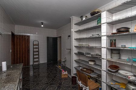 Casa à venda com 180m², 3 quartos e 2 vagasCozinha