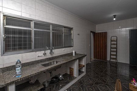 Casa à venda com 180m², 3 quartos e 2 vagasCozinha