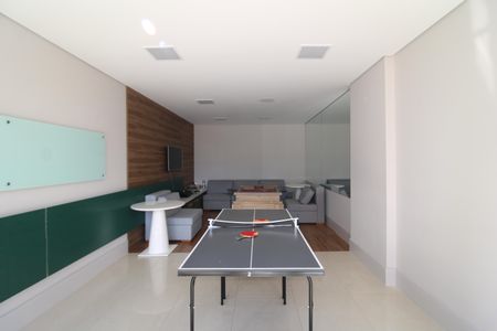 Apartamento à venda com 72m², 2 quartos e 1 vagaÁrea Comum