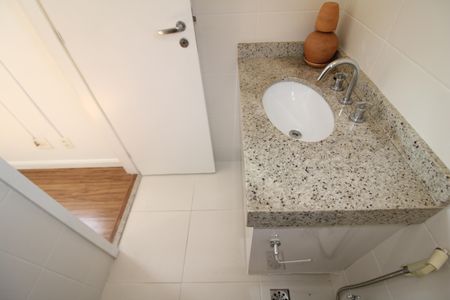 Apartamento à venda com 72m², 2 quartos e 1 vagaBanheiro da Suíte
