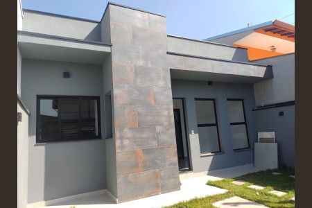 Casa à venda com 92m², 3 quartos e 2 vagas