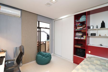 Apartamento à venda com 154m², 4 quartos e 2 vagasQuarto 3