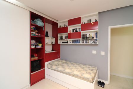 Apartamento à venda com 154m², 4 quartos e 2 vagasQuarto 3