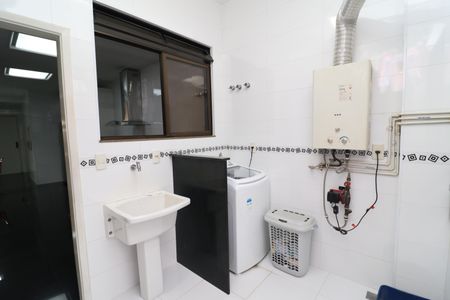 Apartamento à venda com 154m², 4 quartos e 2 vagasÁrea de Serviço