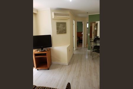 Apartamento à venda com 2 quartos, 55m² em Vila Olímpia, São Paulo