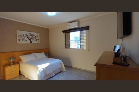 Casa à venda com 2 quartos, 270m² em Vila Carrão, São Paulo