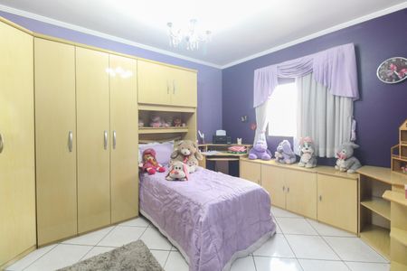 Casa à venda com 268m², 4 quartos e 6 vagas Casa à venda com 268m², 4 quartos e 6 vagasSuíte 2