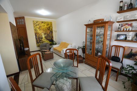 Apartamento à venda com 135m², 3 quartos e 1 vagaSala