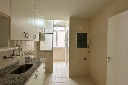 Apartamento à venda com 90m², 2 quartos e 2 vagas Apartamento à venda com 90m², 2 quartos e 2 vagasCozinha