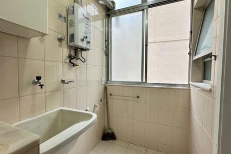Apartamento à venda com 90m², 2 quartos e 2 vagas Apartamento à venda com 90m², 2 quartos e 2 vagasÁrea de Serviço