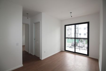 Sala de apartamento para alugar com 2 quartos, 46m² em Jacarepaguá, Rio de Janeiro