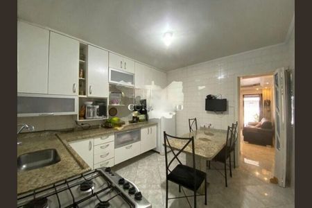 Casa à venda com 160m², 4 quartos e 2 vagas