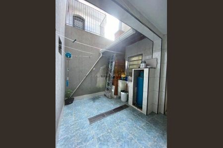 Casa à venda com 160m², 4 quartos e 2 vagas