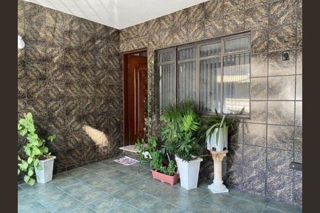 Casa à venda com 160m², 4 quartos e 2 vagas