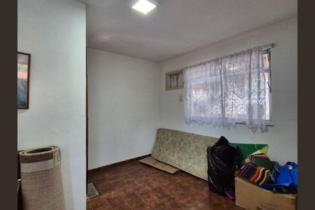 Casa à venda com 7 quartos, 225m² em Santa Rosa, Niterói