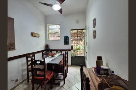 Casa à venda com 7 quartos, 225m² em Santa Rosa, Niterói