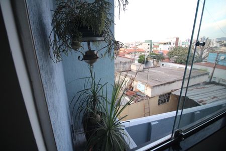 Casa para alugar com 243m², 4 quartos e 1 vagaÁrea de Serviço