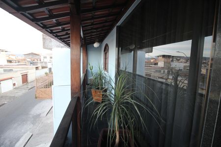 Casa para alugar com 243m², 4 quartos e 1 vagaVaranda da Sala