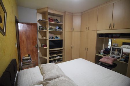 Casa para alugar com 243m², 4 quartos e 1 vagaQuarto 3