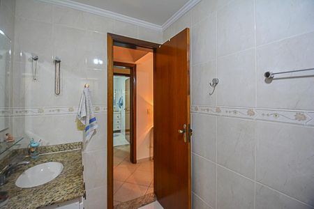 Apartamento à venda com 112m², 2 quartos e 2 vagasBanheiro da Suíte