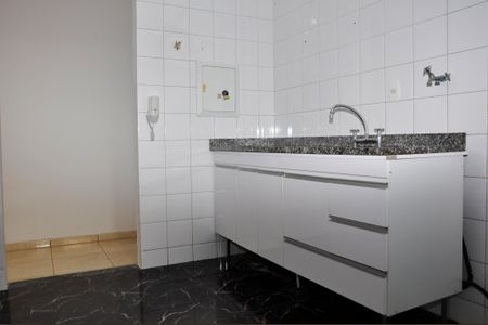 Apartamento para alugar com 76m², 3 quartos e 2 vagas Apartamento para alugar com 76m², 3 quartos e 2 vagasCozinha