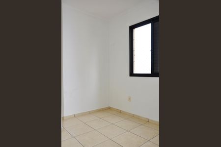 Apartamento para alugar com 76m², 3 quartos e 2 vagas Apartamento para alugar com 76m², 3 quartos e 2 vagasQuarto 1