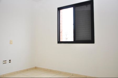 Apartamento para alugar com 76m², 3 quartos e 2 vagas Apartamento para alugar com 76m², 3 quartos e 2 vagasQuarto 3